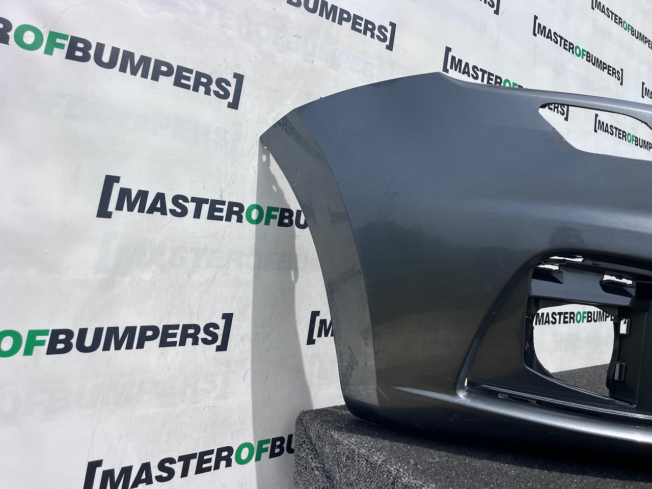 Seat Alhambra Cr Ecomotive Mpv 2012-2020 Front Bumper 4 Pdc +jets Genuine [o705]