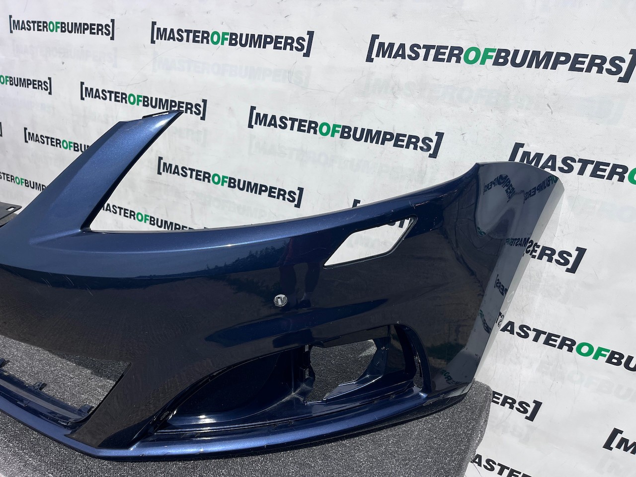 Seat Alhambra Cr Ecomotive Mpv 2012-2020 Front Bumper 4 Pdc +jets Genuine [o710]