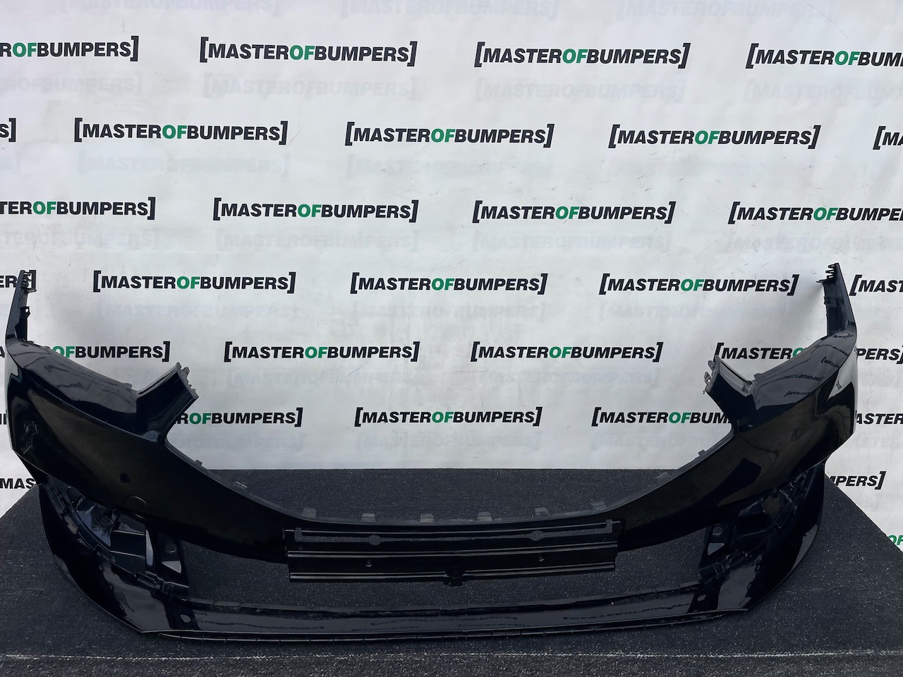 Seat Leon Se /  Xcellence / Fr Mk4 2021-2024 Front Bumper 4 Pdc Genuine [o733]