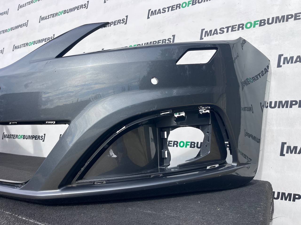 Seat Alhambra Cr Ecomotive Mpv 2012-2020 Front Bumper 4 Pdc +jets Genuine [o739]