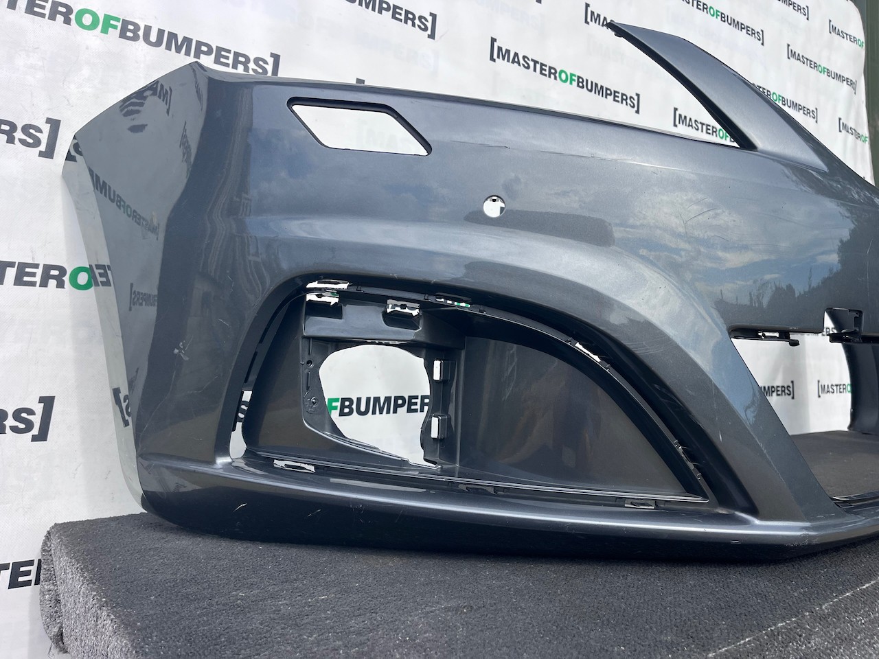 Seat Alhambra Cr Ecomotive Mpv 2012-2020 Front Bumper 4 Pdc +jets Genuine [o739]