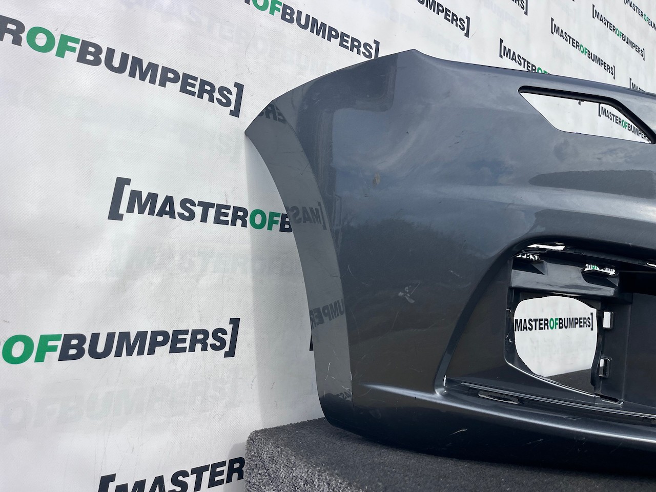 Seat Alhambra Cr Ecomotive Mpv 2012-2020 Front Bumper 4 Pdc +jets Genuine [o739]