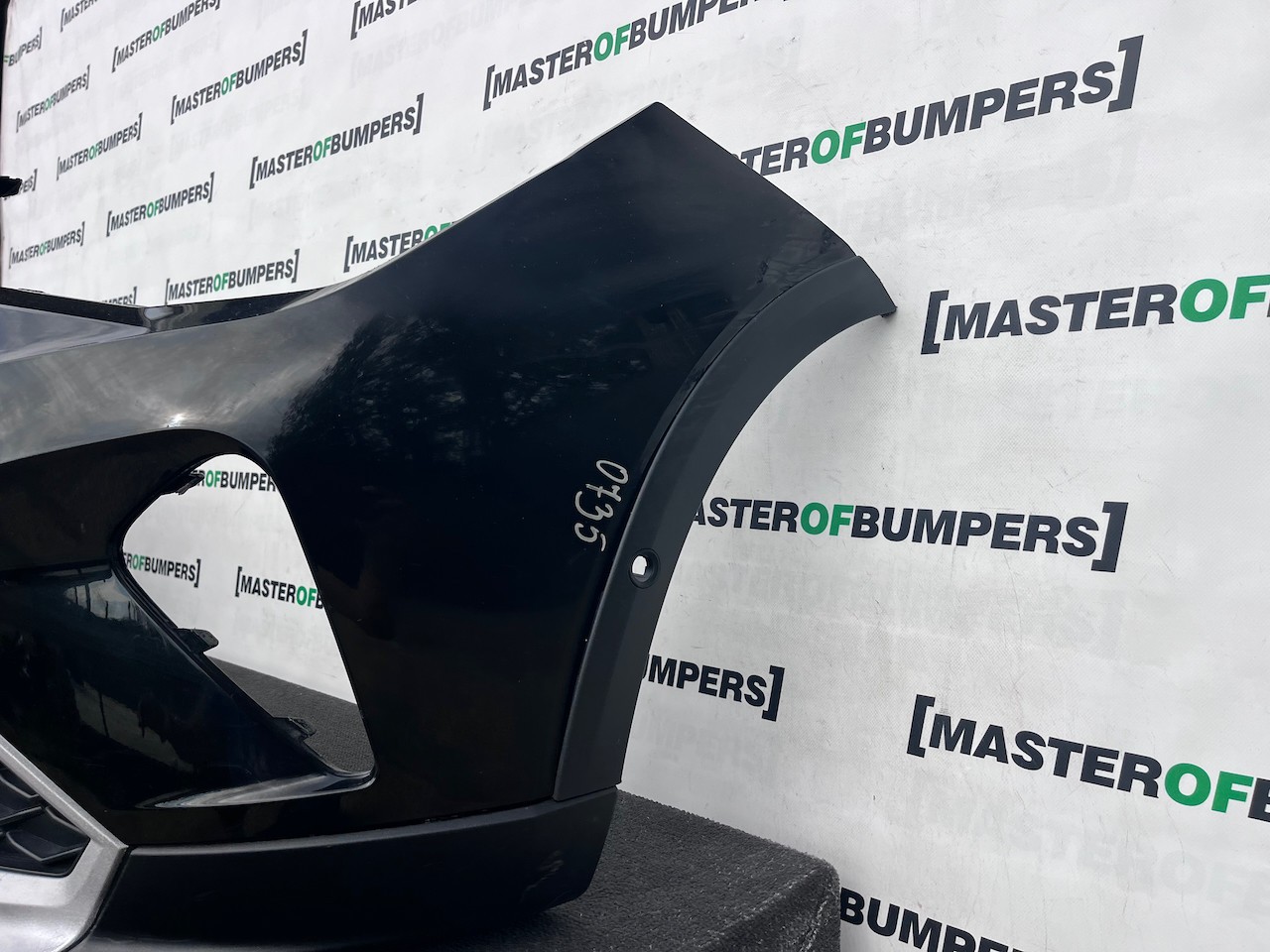 Seat Arona Xcellence Lux Fr 2022-2025 Front Bumper 6 Pdc Genuine [o735]