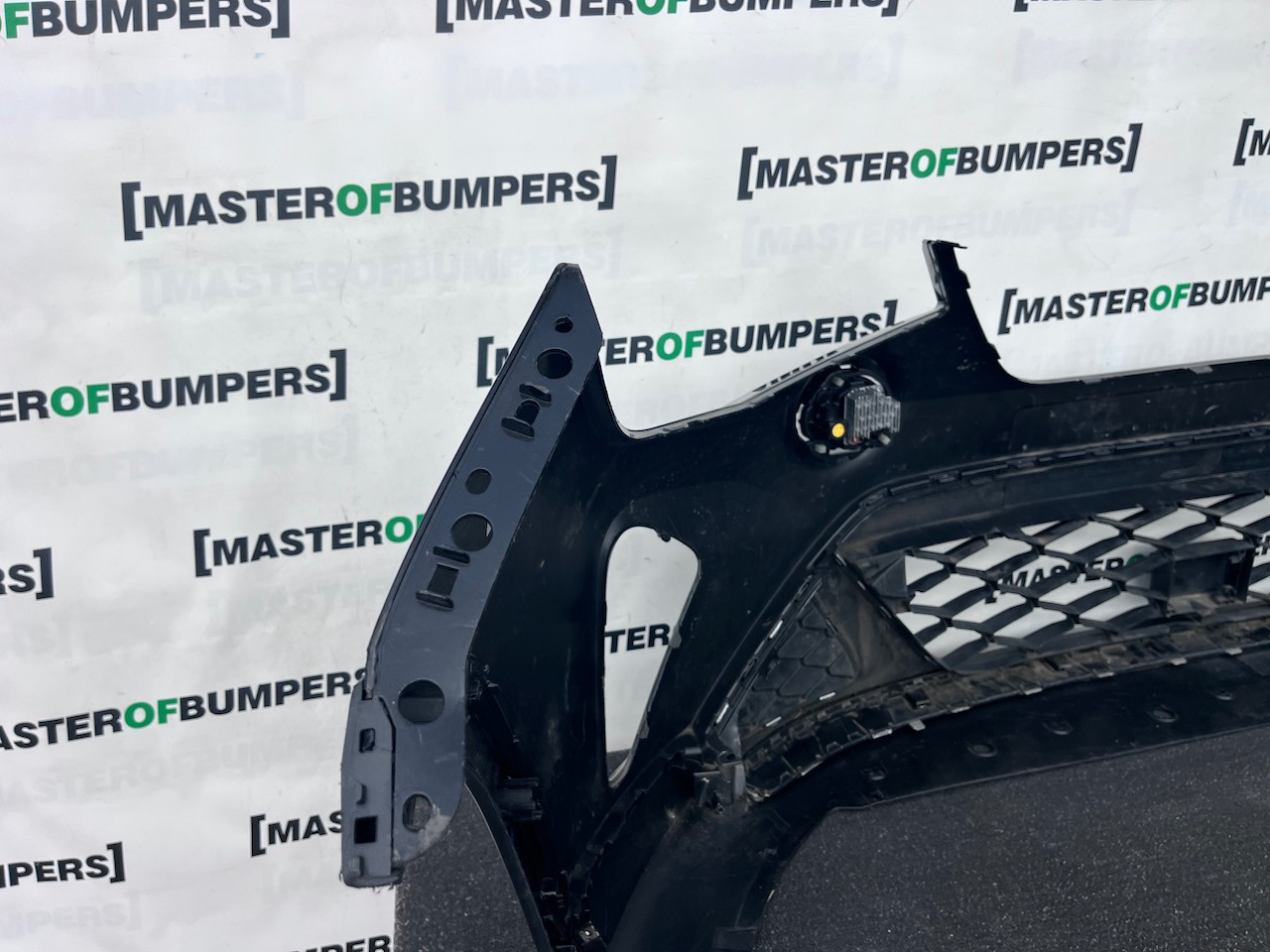 Seat Arona Xcellence Lux Fr 2022-2025 Front Bumper 6 Pdc Genuine [o735]