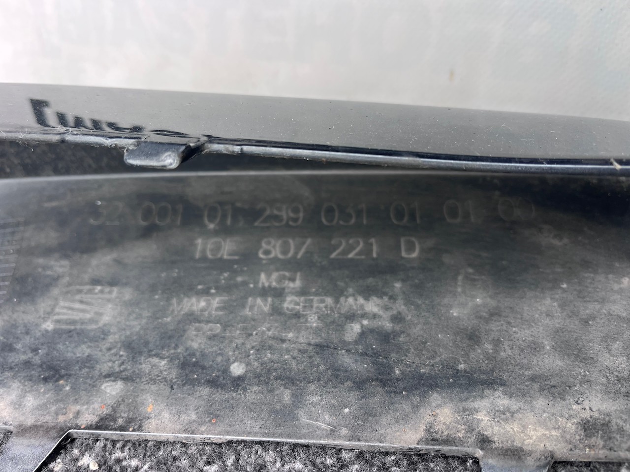 Cupra Born Electric E Bost Hatchback 2022-2025 Front Bumper 4 Pdc Genuine [o744]