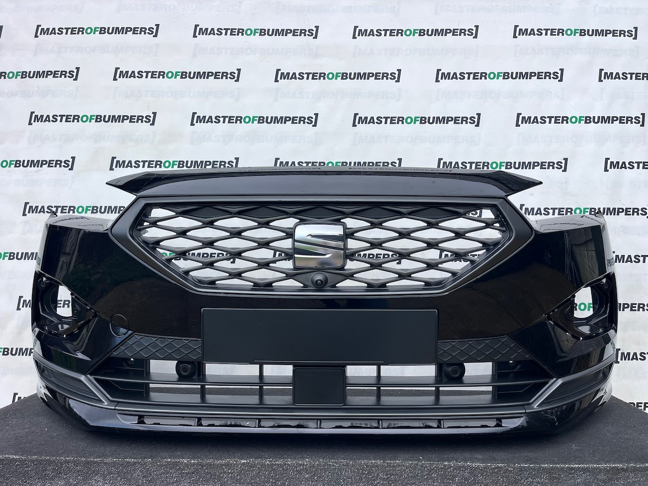 Seat Tarraco Fr Sport Suv 2018-2024 Front Bumper 6 Pdc W/grilles Genuine [o745]
