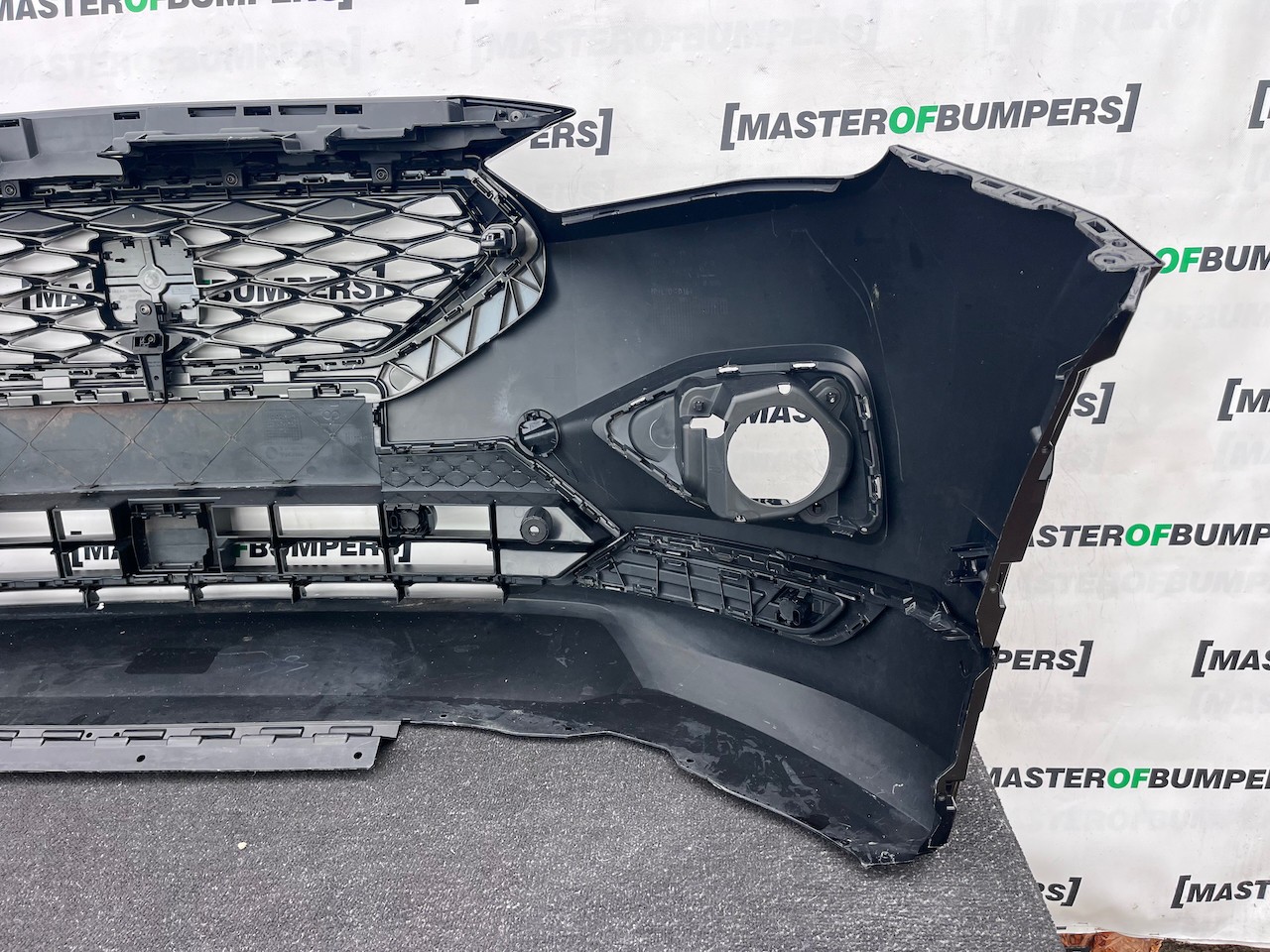 Seat Tarraco Fr Sport Suv 2018-2024 Front Bumper 6 Pdc W/grilles Genuine [o745]