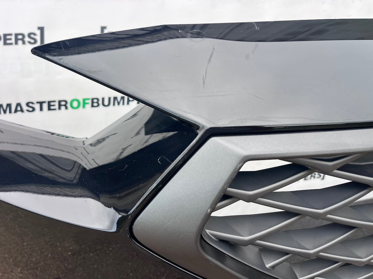 Seat Tarraco Fr Sport Suv 2018-2024 Front Bumper 6 Pdc W/grilles Genuine [o745]