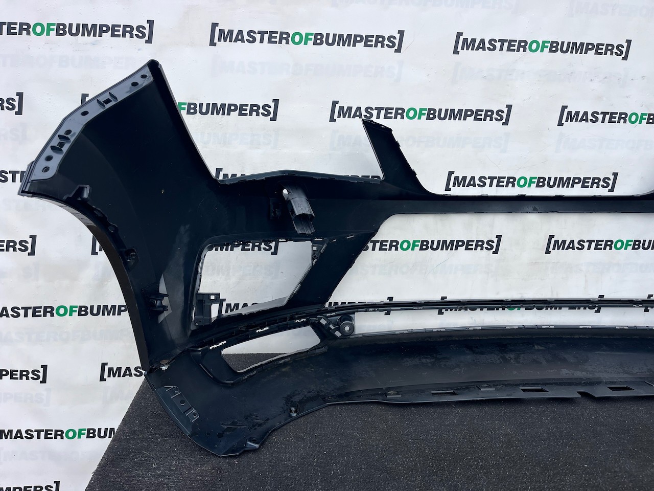 Seat Ateca Cupra Tsi Suv 2016-2020 Front Bumper 6 Pdc Jets Genuine [v747]