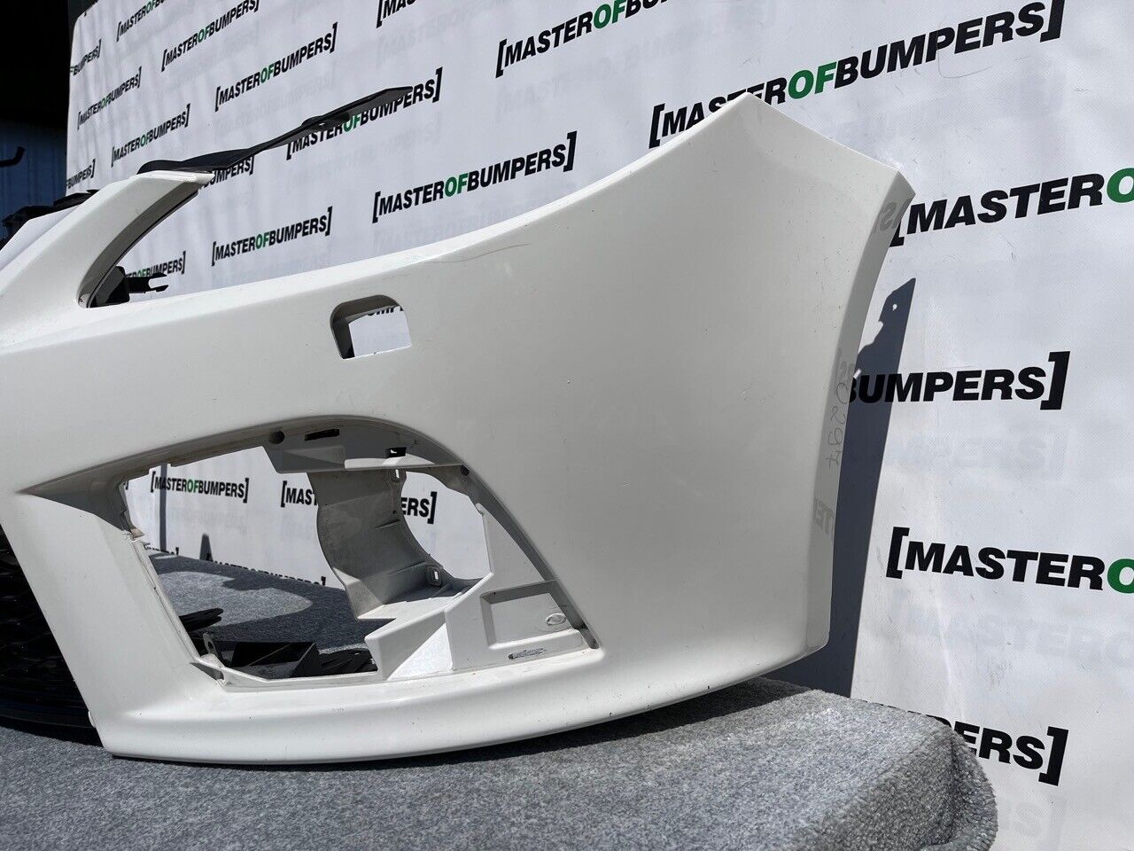 Seat Leon Fr Mk2 2005-2008 Front Bumper White No Pdc + Jets Genuine [o297]
