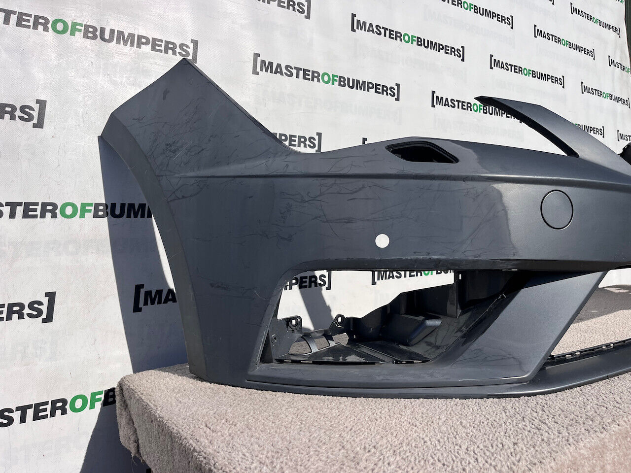 Seat Leon Se Technology Lift 2016-2019 Front Bumper 4 Pdc +jet Genuine [o566]