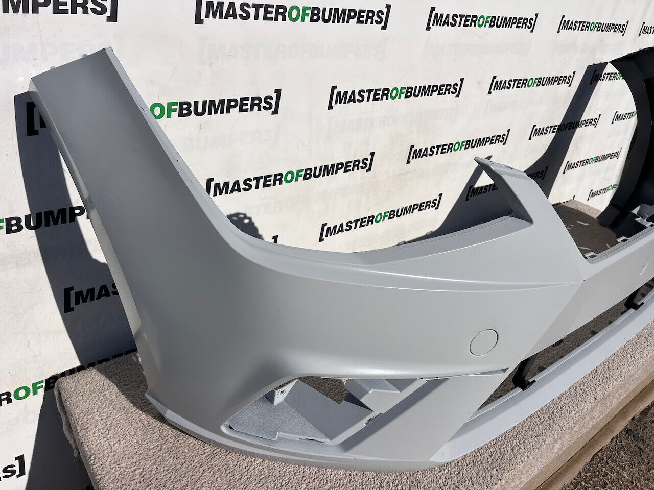 Seat Ibiza Fr Mk5 Hatchback Estate 2017-2024 Front Bumper No Pdc Genuine [o573]