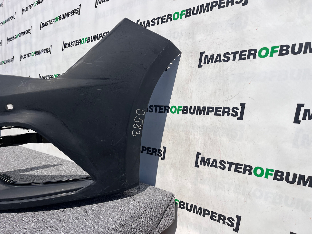 Seat Leon Fr Mk3 Lift Hatchback 2016-2019 Front Bumper 4 Pdc Genuine [o583]