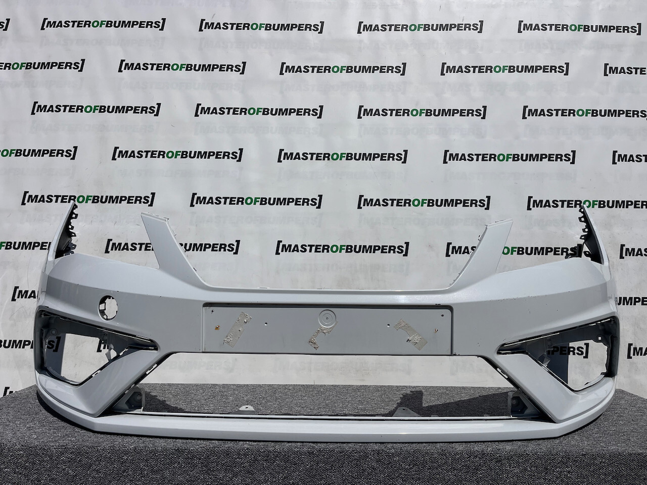 Seat Leon Fr Mk3 Lift Hatchback 2016-2019 Front Bumper No Pdc Genuine [o584]