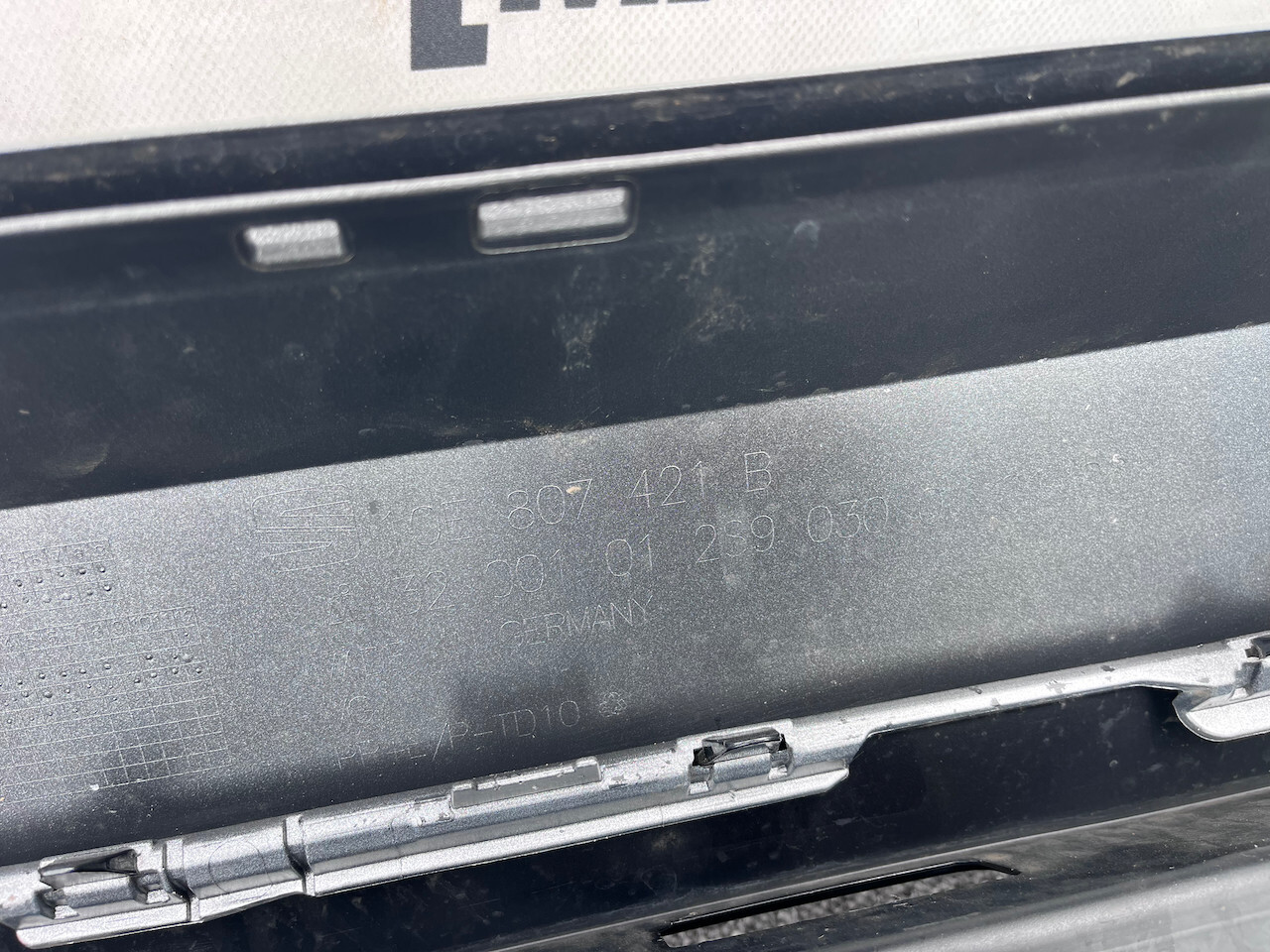 Cupra Born Electric E Bost Hatchback 2022-2025 Rear Bumper 4 Pdc Genuine [o596]