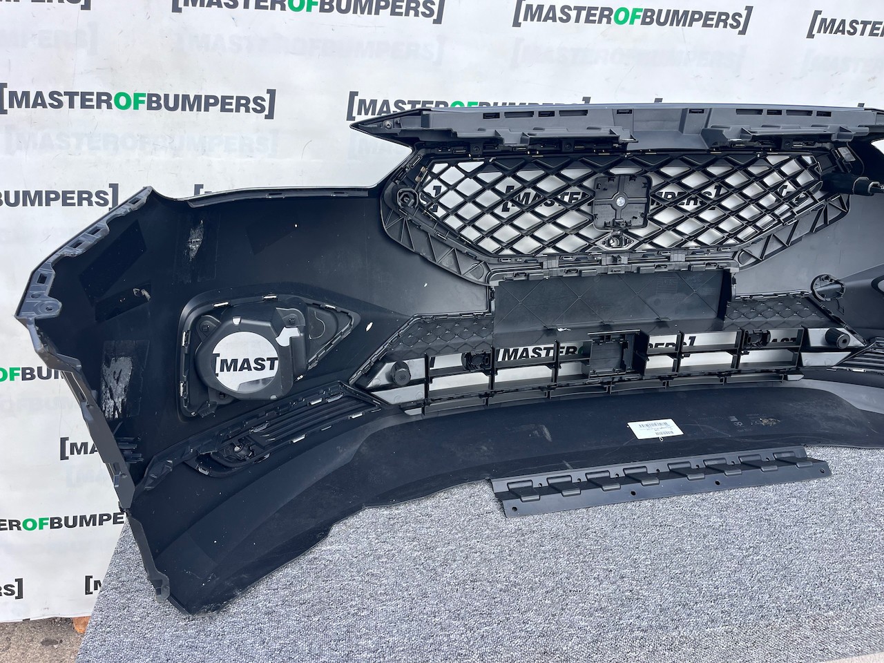 Seat Tarraco Xcellence Suv 2018-2024 Front Bumper 6 Pdc W/grilles Genuine [o600]