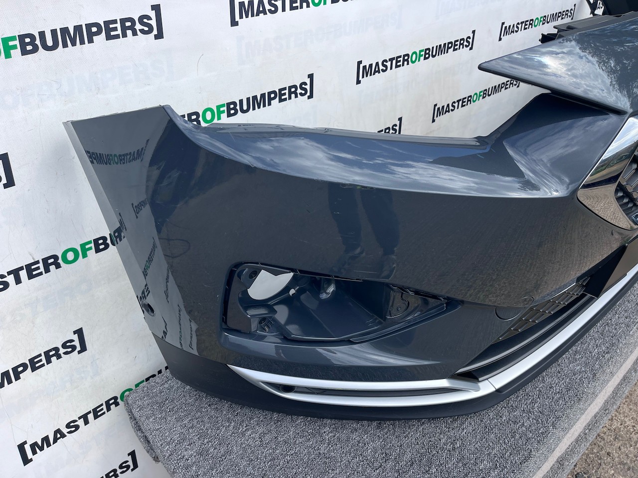 Seat Tarraco Xcellence Suv 2018-2024 Front Bumper 6 Pdc W/grilles Genuine [o600]