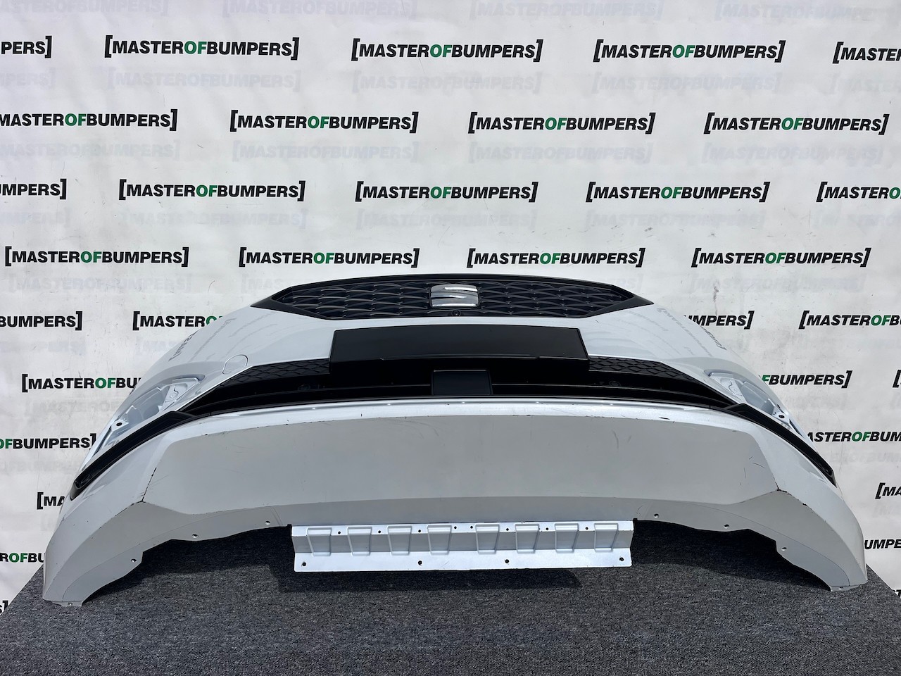 Seat Tarraco Fr Sport Suv 2018-2024 Front Bumper 6 Pdc W/grilles Genuine [o601]