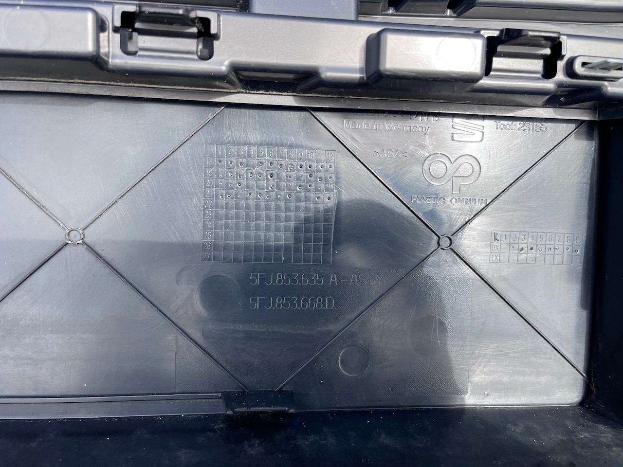 Seat Tarraco Fr Sport Suv 2018-2024 Front Bumper 6 Pdc W/grilles Genuine [o601]