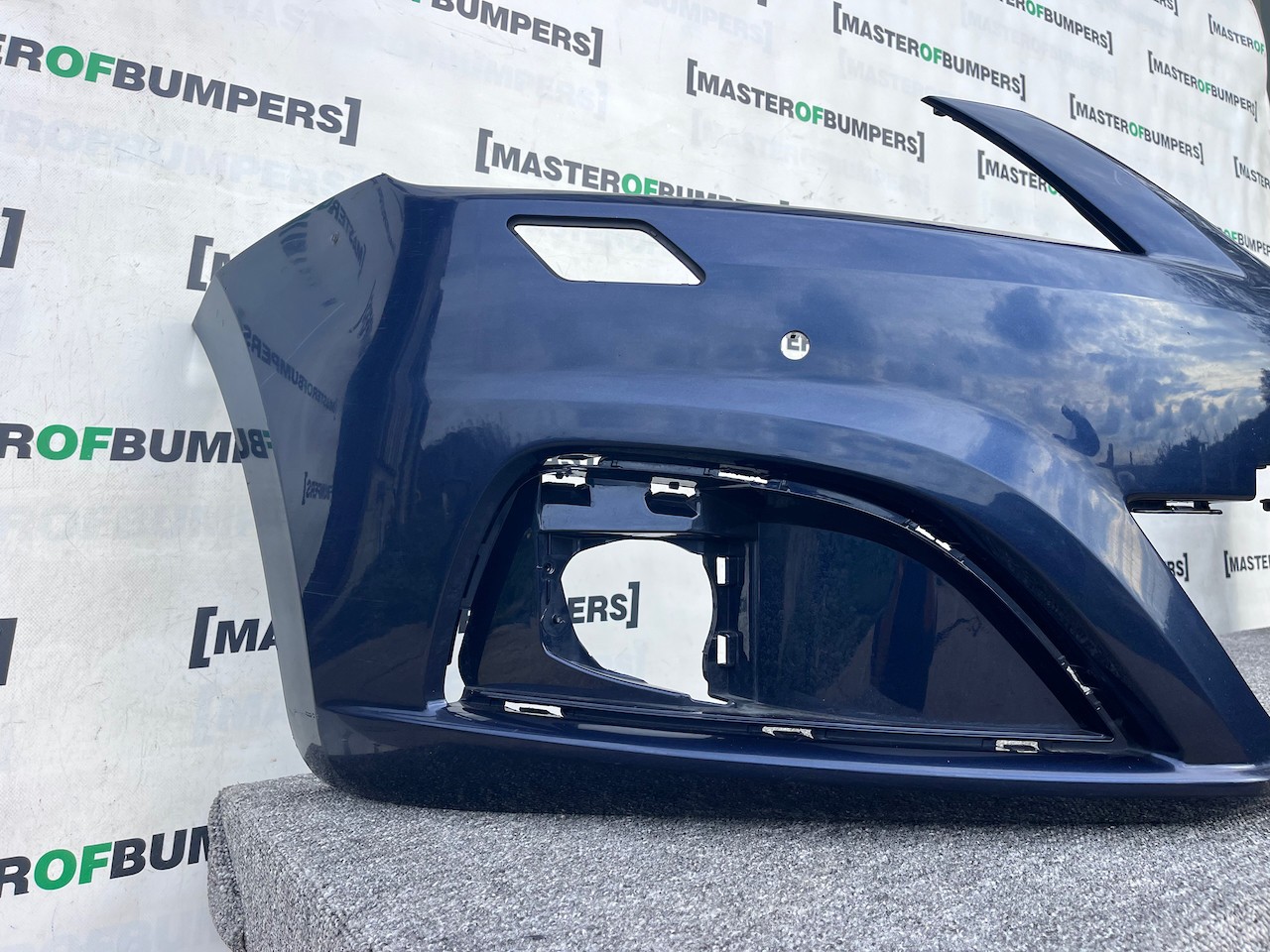 Seat Alhambra Cr Ecomotive Mpv 2012-2020 Front Bumper 4 Pdc +jets Genuine [o606]