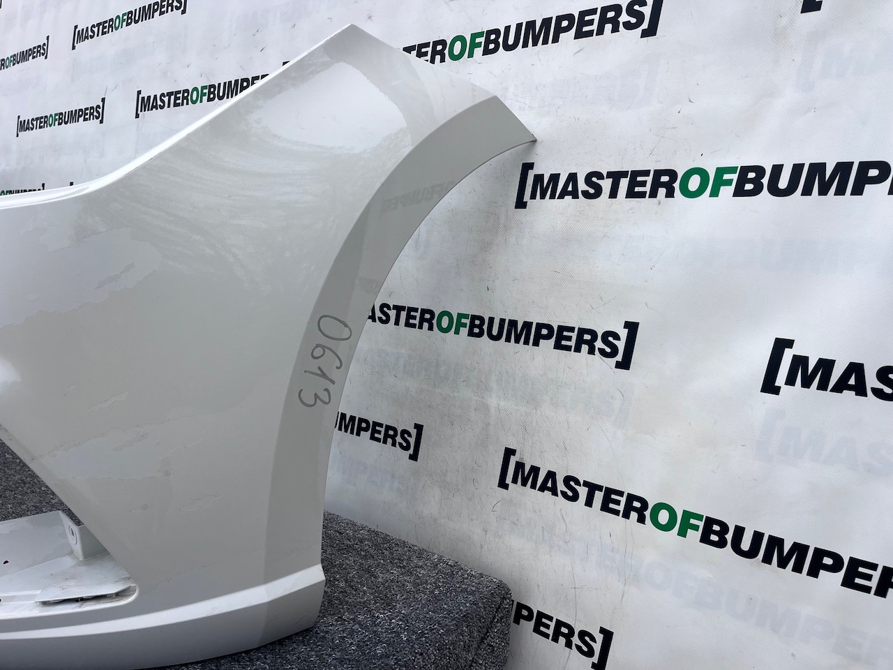 Seat Ibiza Fr Mk5 Hatchback Estate 2017-2020 Front Bumper 4 Pdc Genuine [o613]