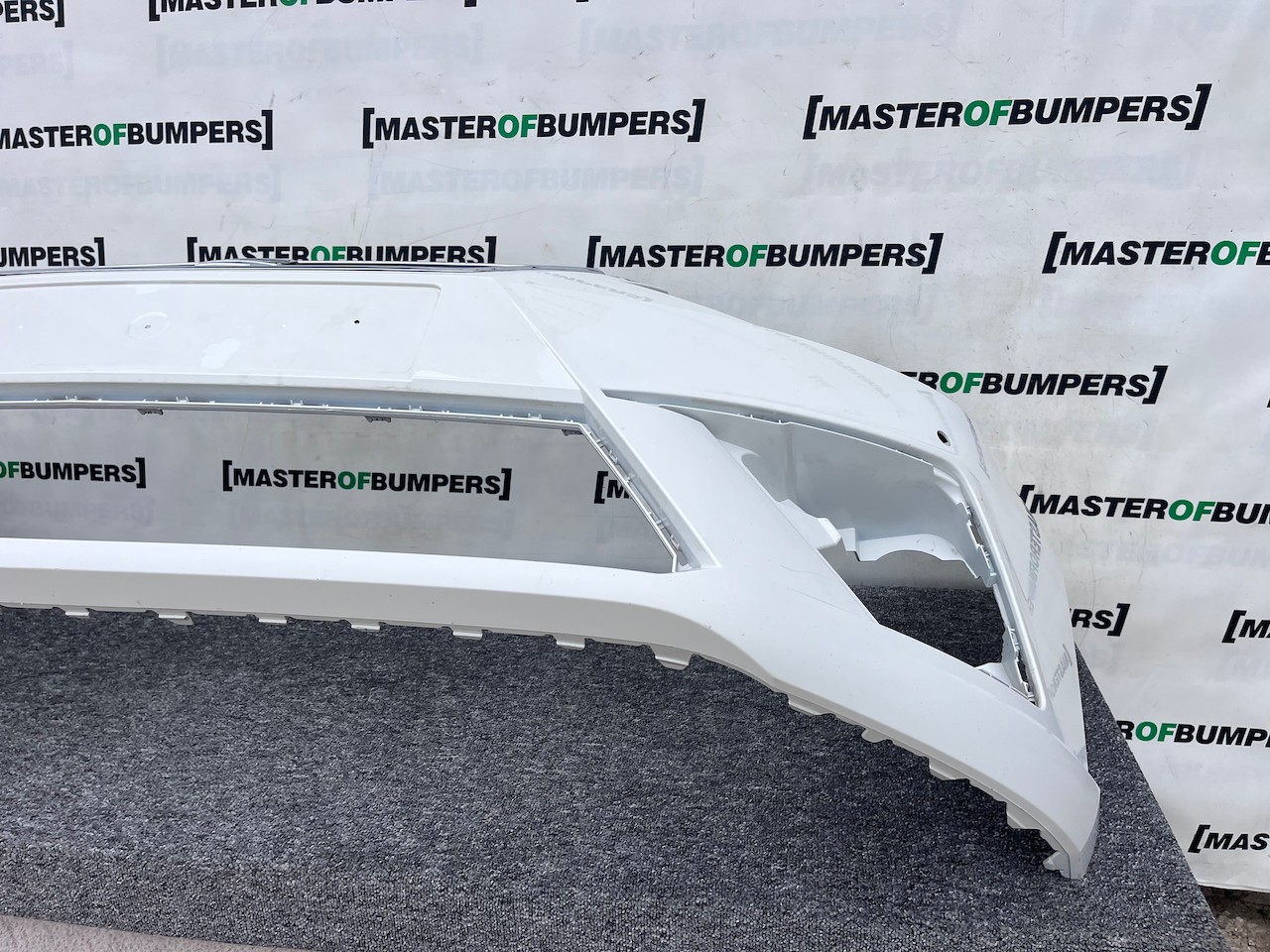 Seat Ibiza Fr Mk5 Hatchback Estate 2017-2020 Front Bumper 4 Pdc Genuine [o613]
