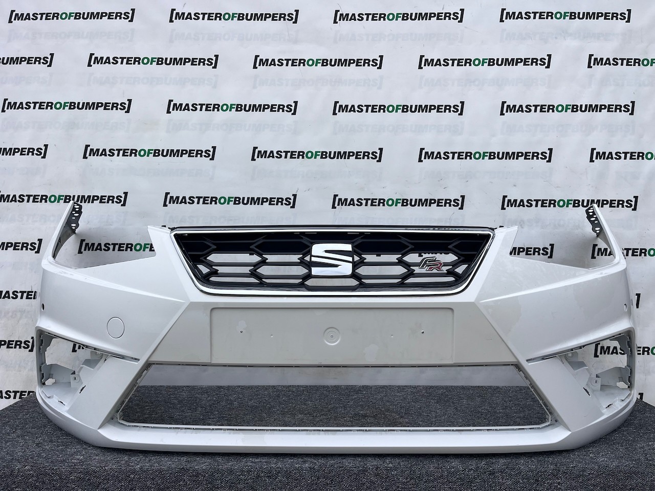 Seat Ibiza Fr Mk5 Hatchback Estate 2017-2020 Front Bumper 4 Pdc Genuine [o613]