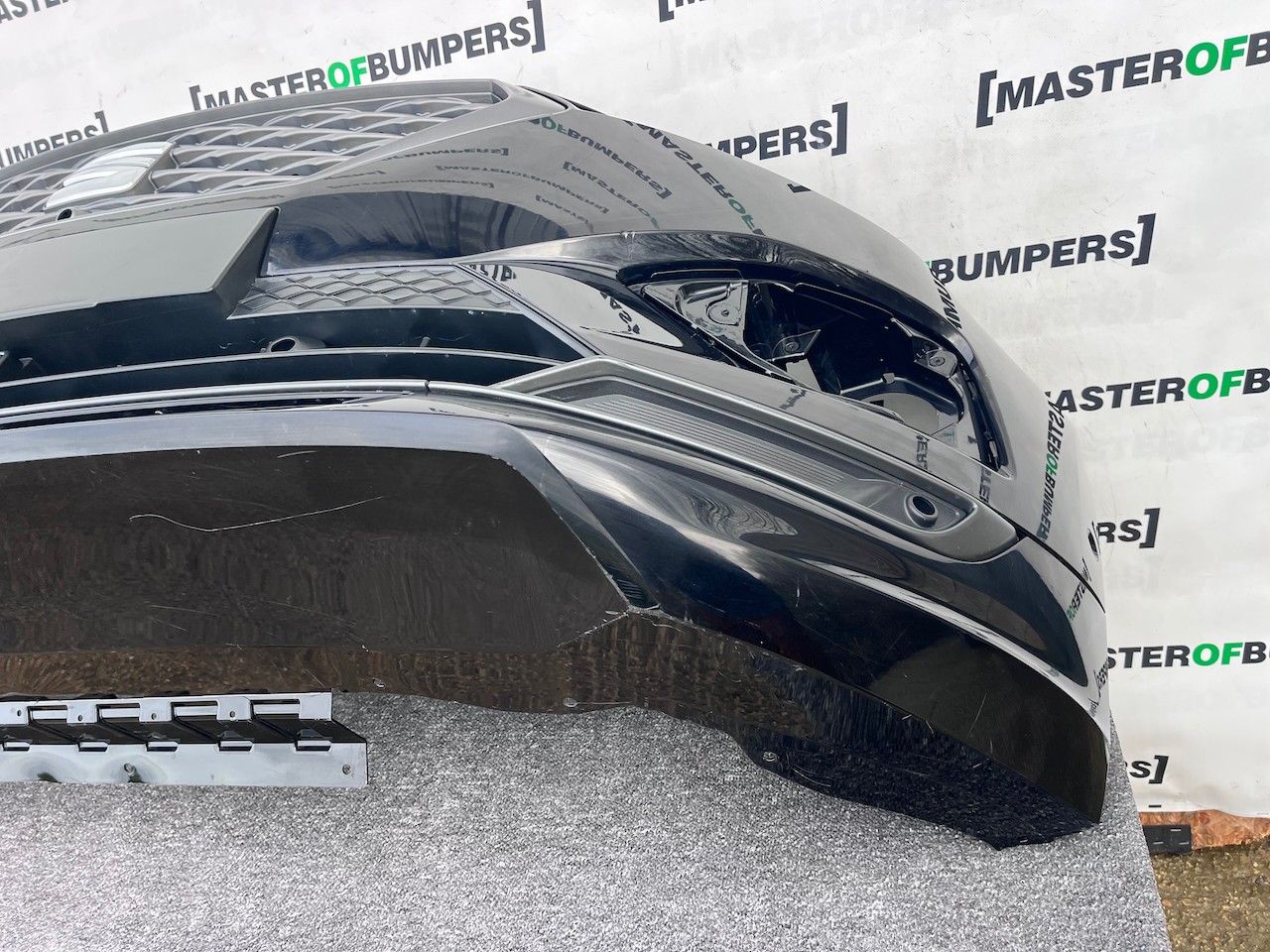 Seat Tarraco Fr Sport Suv 2018-2024 Front Bumper 6 Pdc W/grilles Genuine [o641]