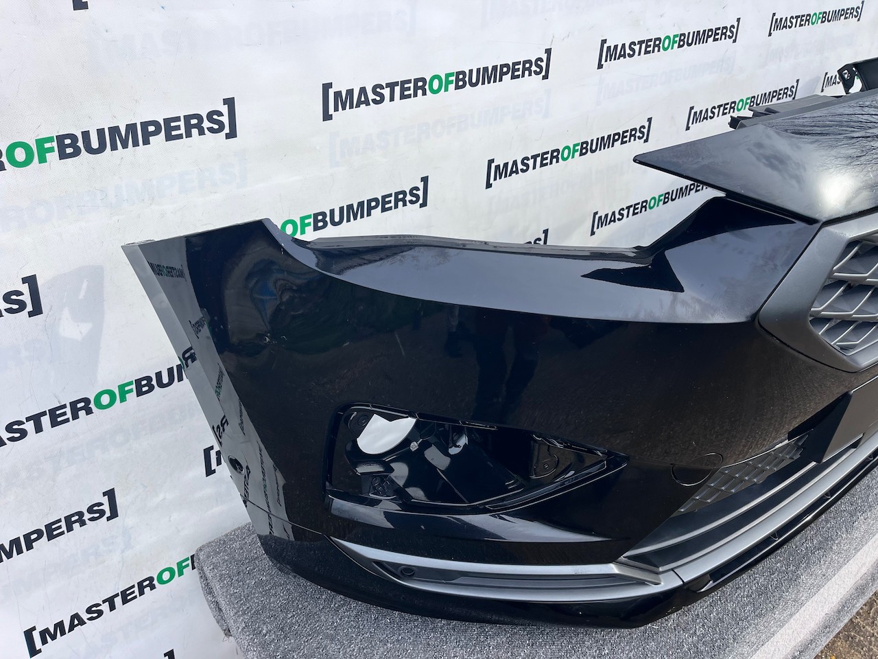 Seat Tarraco Fr Sport Suv 2018-2024 Front Bumper 6 Pdc W/grilles Genuine [o644]