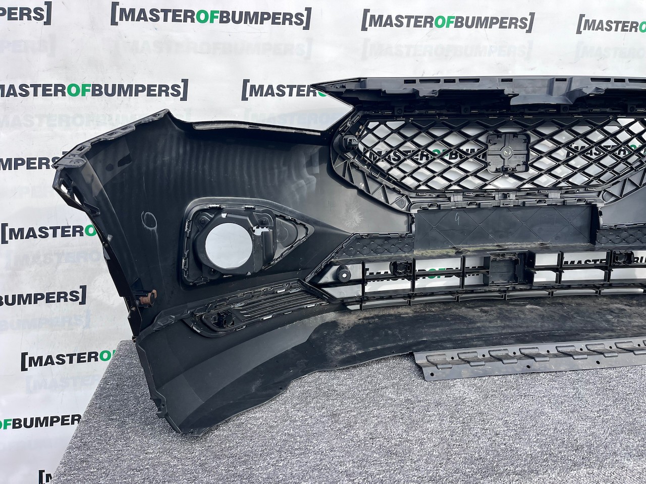 Seat Tarraco Xperience Suv 2018-2024 Front Bumper 6 Pdc W/grilles Genuine [o645]