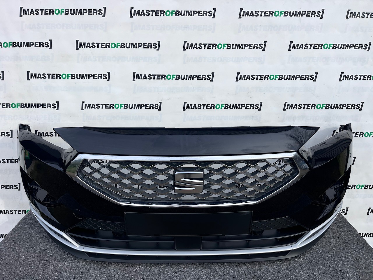 Seat Tarraco Xperience Suv 2018-2024 Front Bumper 6 Pdc W/grilles Genuine [o645]