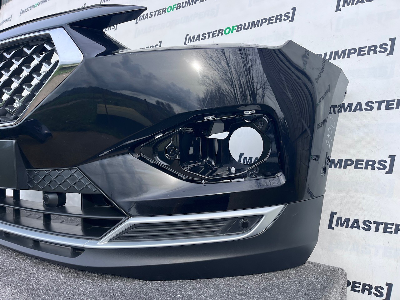 Seat Tarraco Xperience Suv 2018-2024 Front Bumper 6 Pdc W/grilles Genuine [o645]