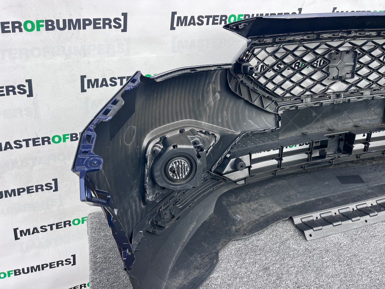 Seat Tarraco Se Technology 2018-2024 Front Bumper 6 Pdc W/grilles Genuine [o643]