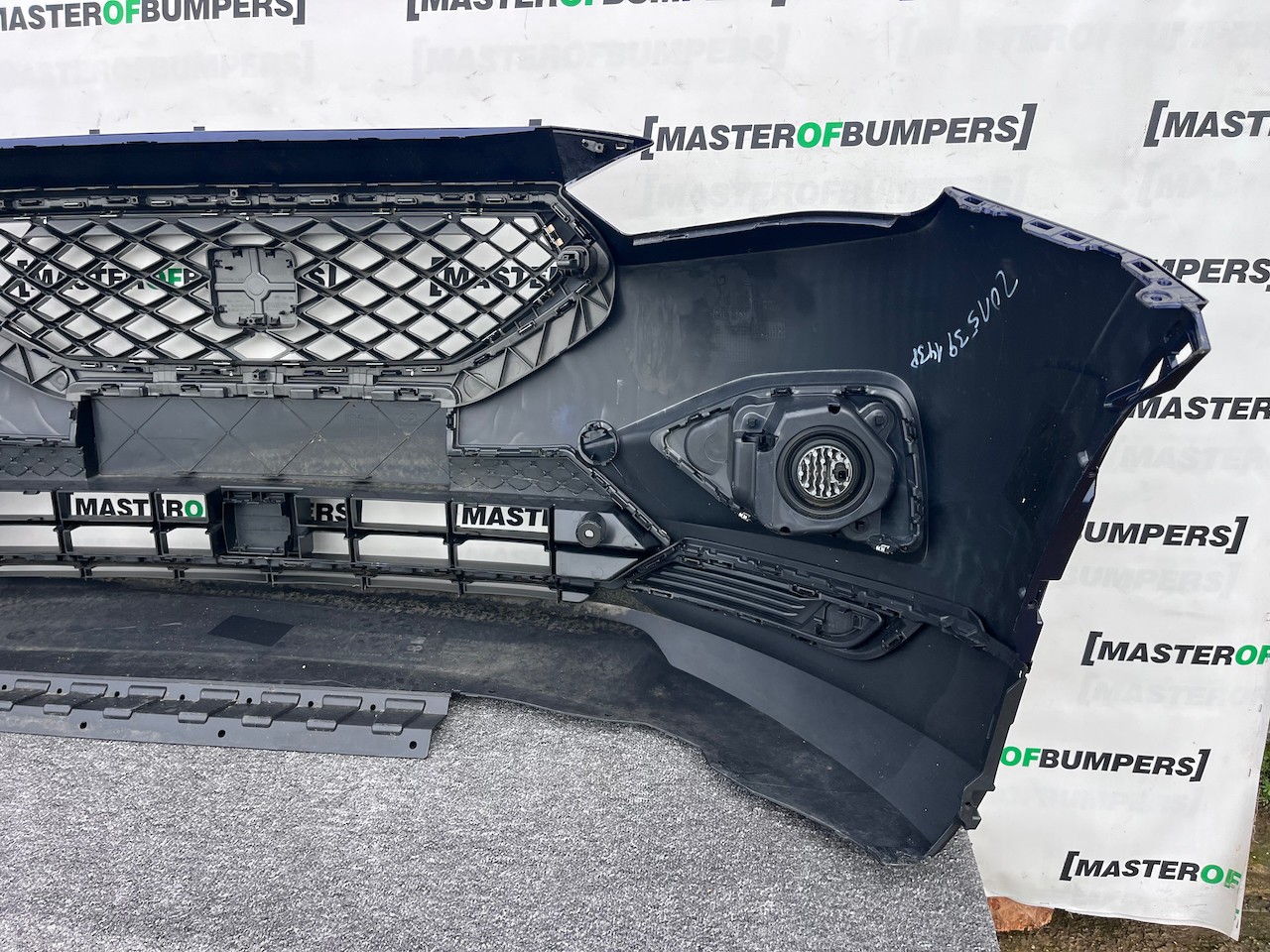 Seat Tarraco Se Technology 2018-2024 Front Bumper 6 Pdc W/grilles Genuine [o643]