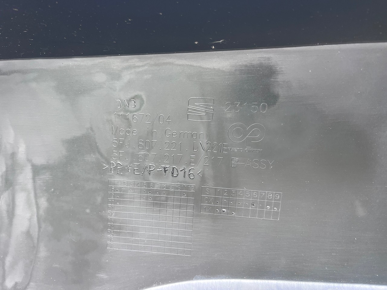 Seat Tarraco Se Technology 2018-2024 Front Bumper 6 Pdc W/grilles Genuine [o643]