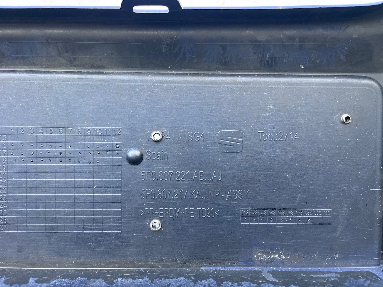 Seat Leon Fr Mk3 Lift Hatchback 2017-2019 Front Bumper 4 Pdc Jets Genuine [o652]