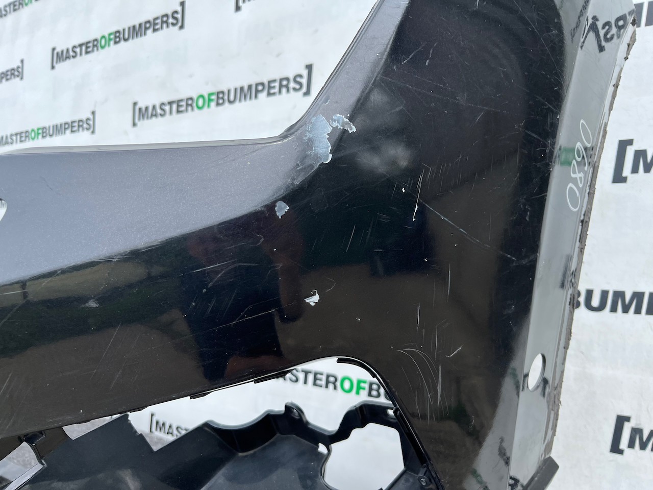 Seat Ateca Experience Tsi Evo Suv 2016-2020 Front Bumper 6 Pdc Genuine [v680]