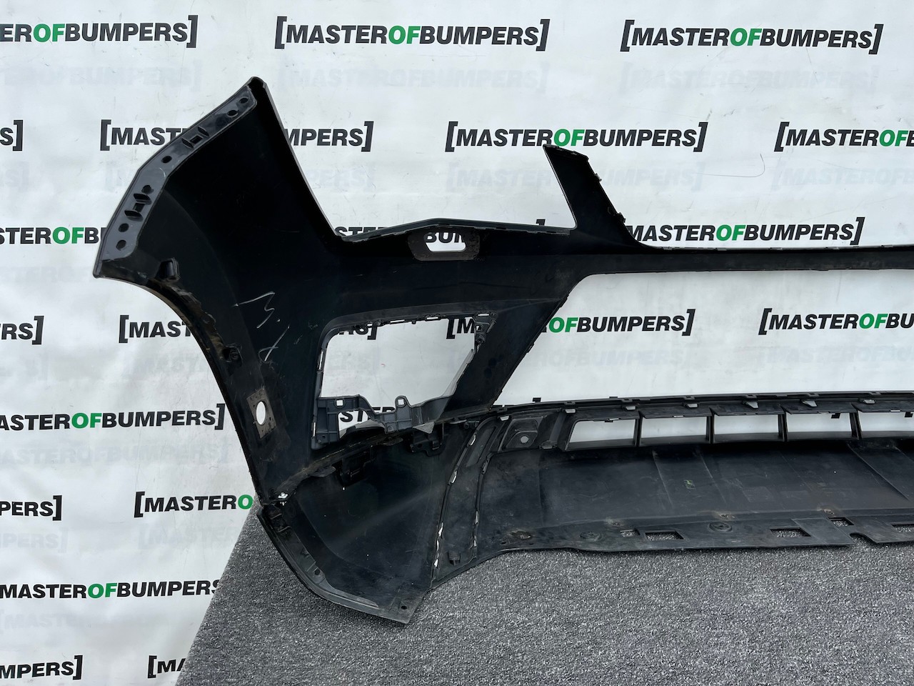 Seat Ateca Experience Tsi Evo Suv 2016-2020 Front Bumper 6 Pdc Genuine [v680]