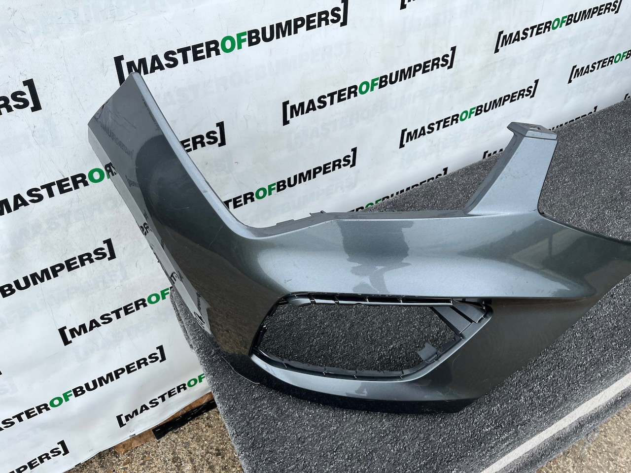 Seat Ateca Experience Tsi Evo Suv 2020-2025 Front Bumper 6 Pdc Genuine [v688]