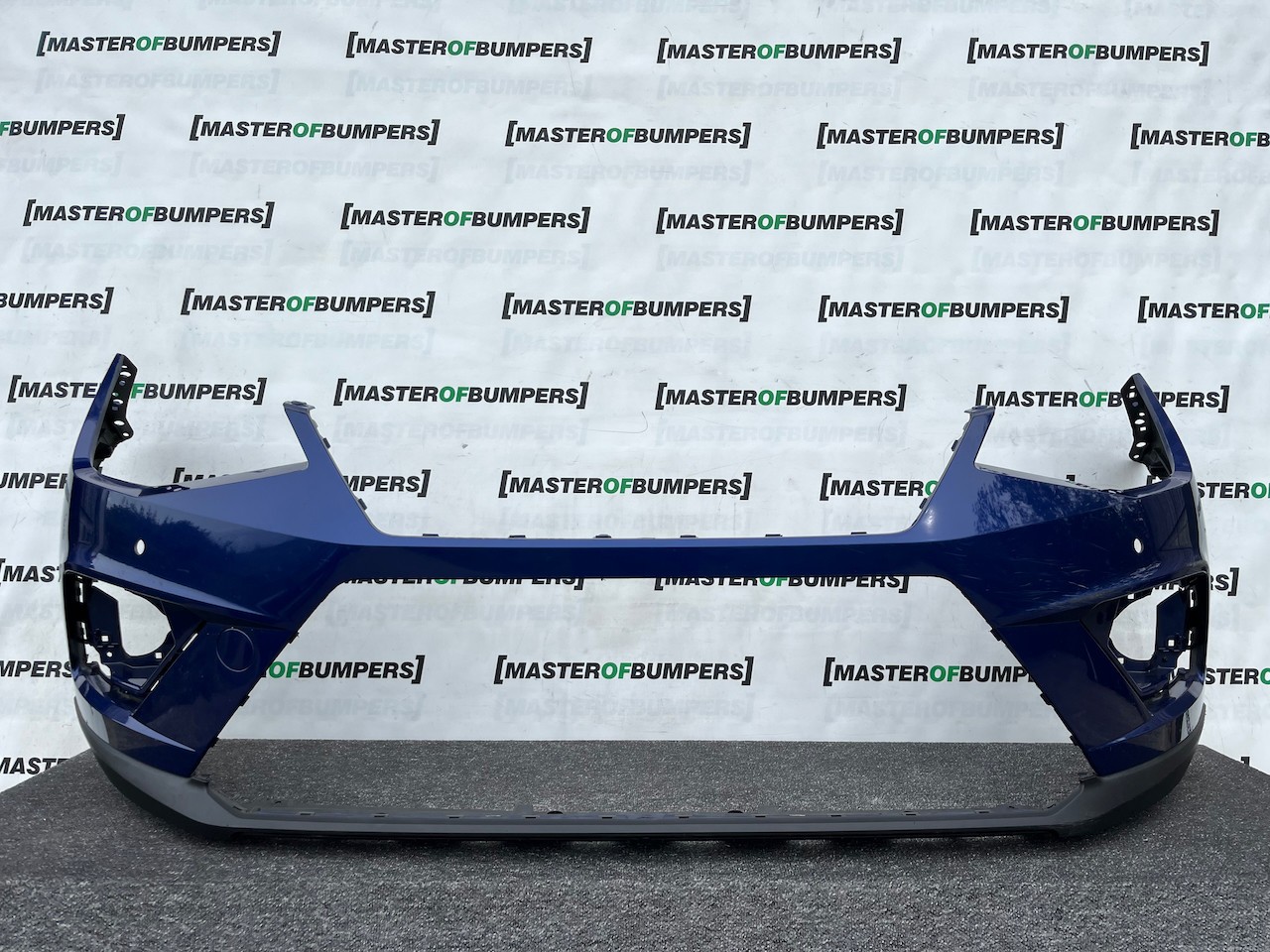 Seat Arona Se Xcellence Lux Fr 2017-2022 Front Bumper 4 Pdc Genuine [o674]