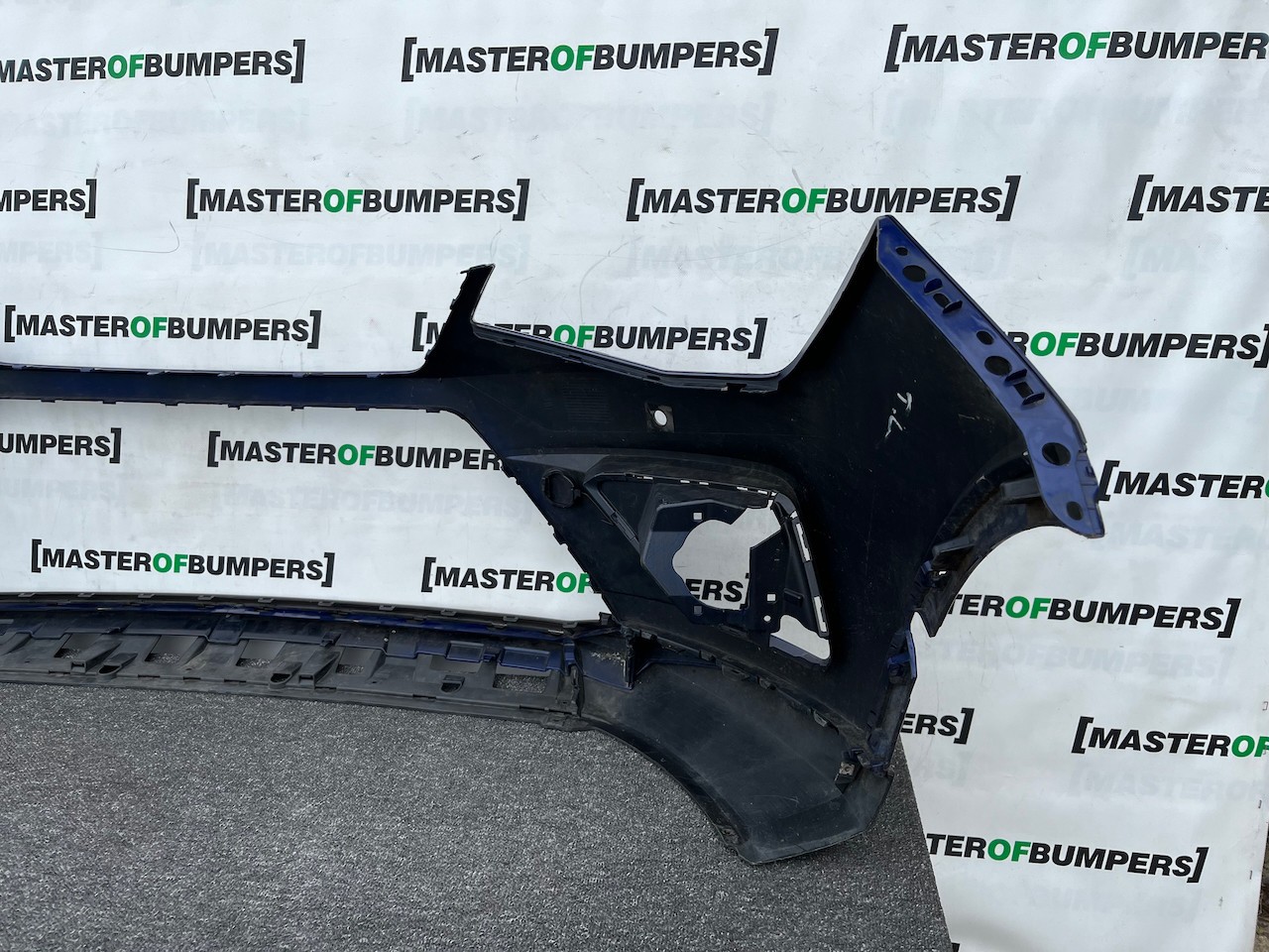 Seat Arona Se Xcellence Lux Fr 2017-2022 Front Bumper 4 Pdc Genuine [o674]