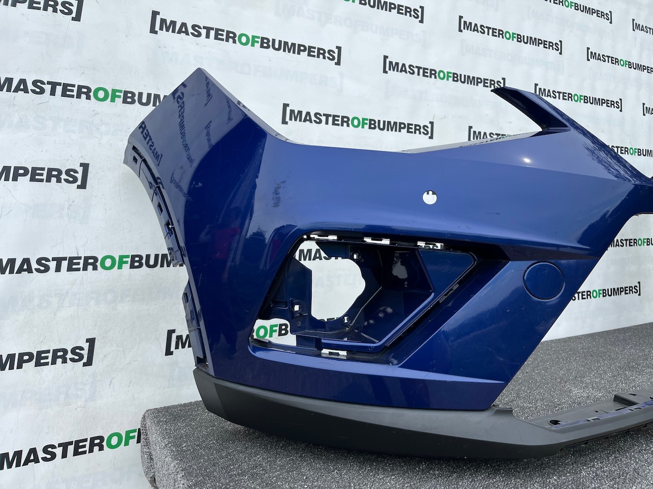 Seat Arona Se Xcellence Lux Fr 2017-2022 Front Bumper 4 Pdc Genuine [o674]