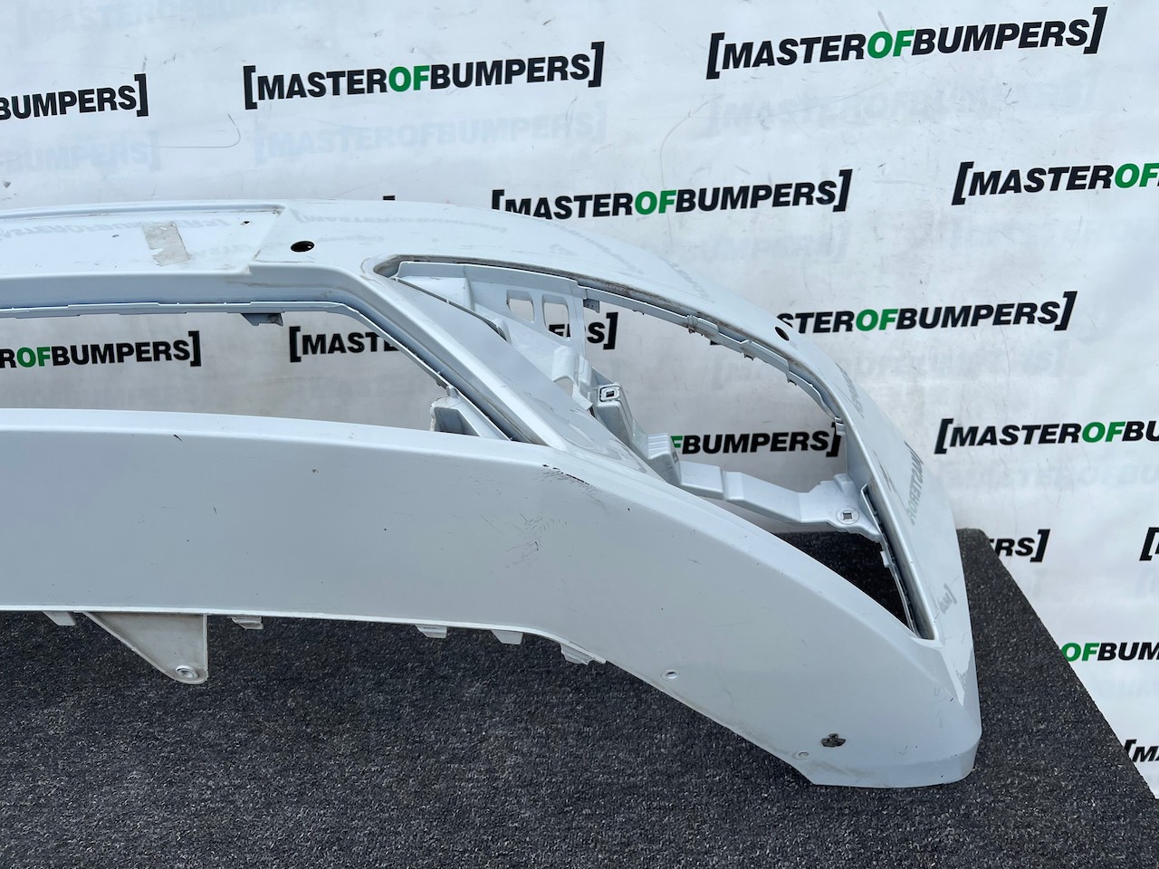 Seat Leon Fr Mk3 Lift Hatchback 2017-2019 Front Bumper 4 Pdc Jets Genuine [o682]