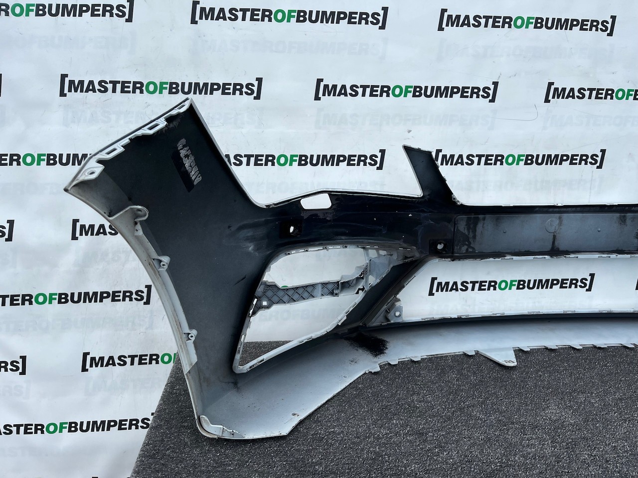 Seat Leon Fr Mk3 Lift Hatchback 2017-2019 Front Bumper 4 Pdc Jets Genuine [o682]