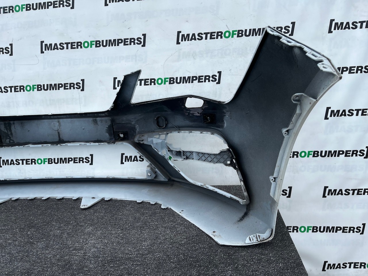 Seat Leon Fr Mk3 Lift Hatchback 2017-2019 Front Bumper 4 Pdc Jets Genuine [o682]