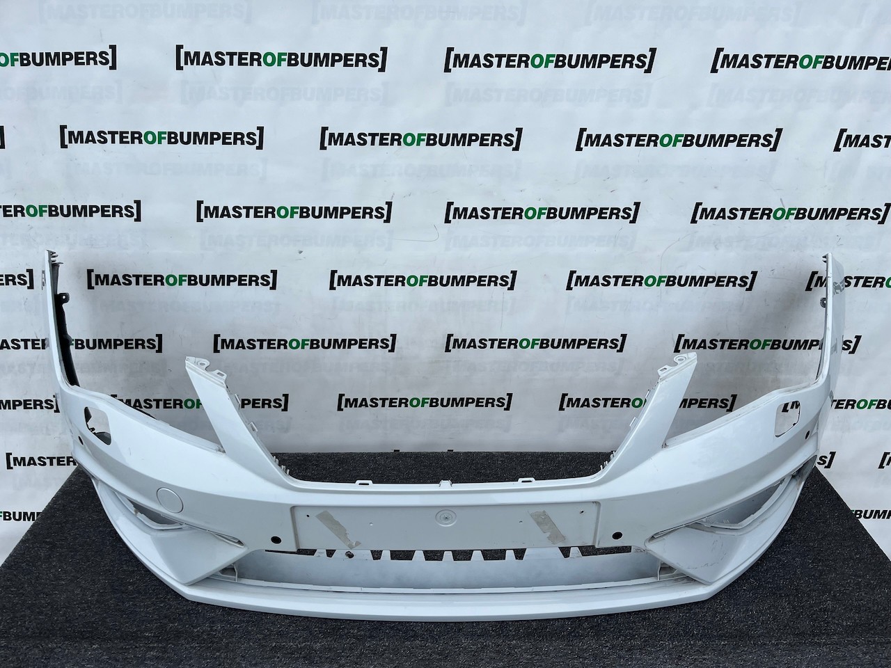 Seat Leon Fr Mk3 Lift Hatchback 2017-2019 Front Bumper 4 Pdc Jets Genuine [o682]
