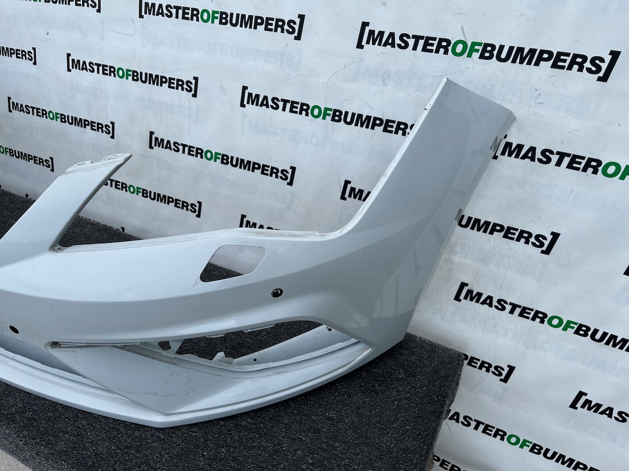 Seat Leon Fr Mk3 Lift Hatchback 2017-2019 Front Bumper 4 Pdc Jets Genuine [o682]