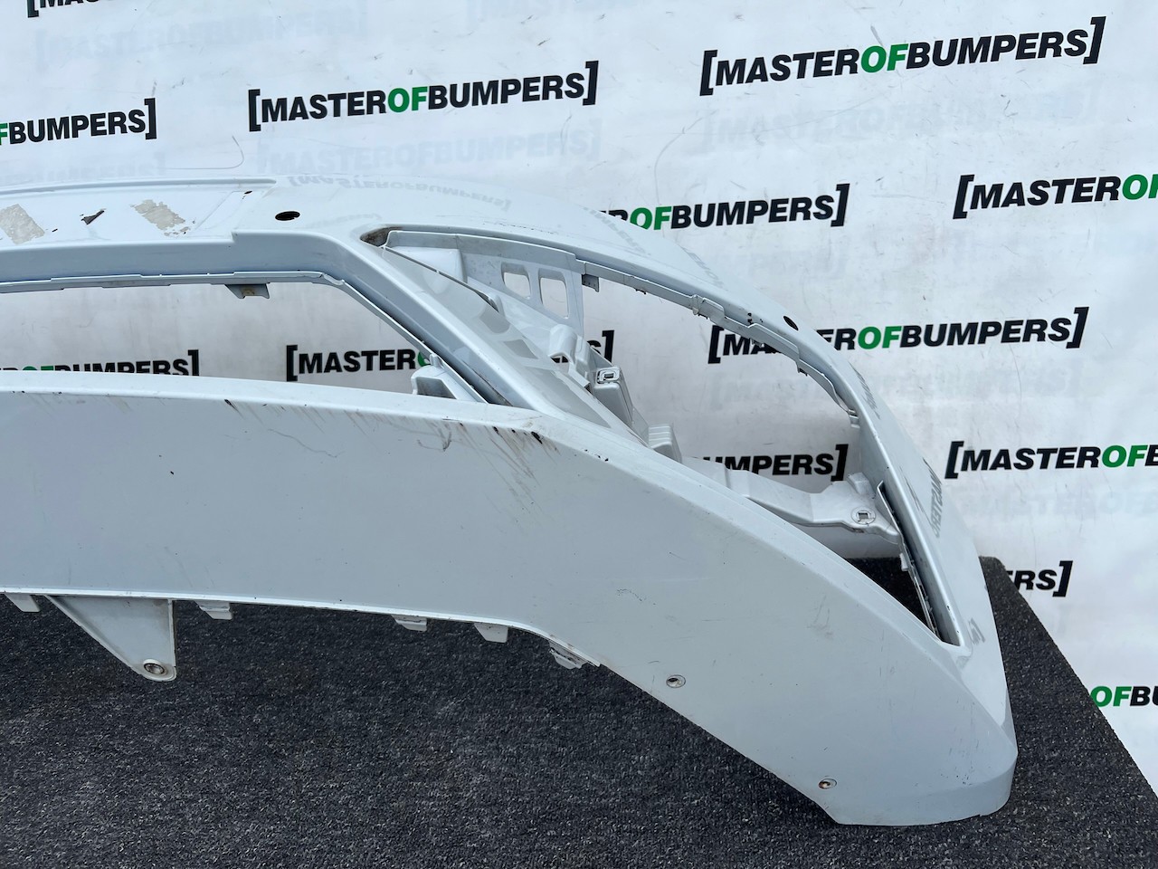 Seat Leon Cupra Fr Mk3 Lift Hatch 2017-2019 Front Bumper 4 Pdc Genuine [o681]