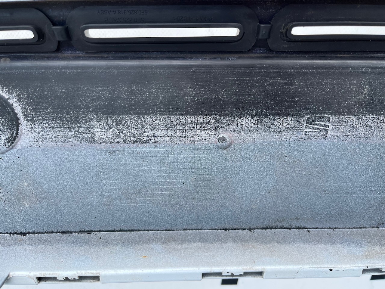 Seat Leon Cupra Fr Mk3 Lift Hatch 2017-2019 Front Bumper 4 Pdc Genuine [o681]