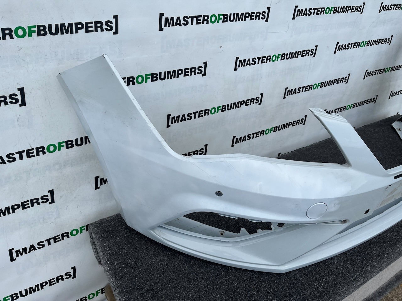 Seat Leon Cupra Fr Mk3 Lift Hatch 2017-2019 Front Bumper 4 Pdc Genuine [o681]